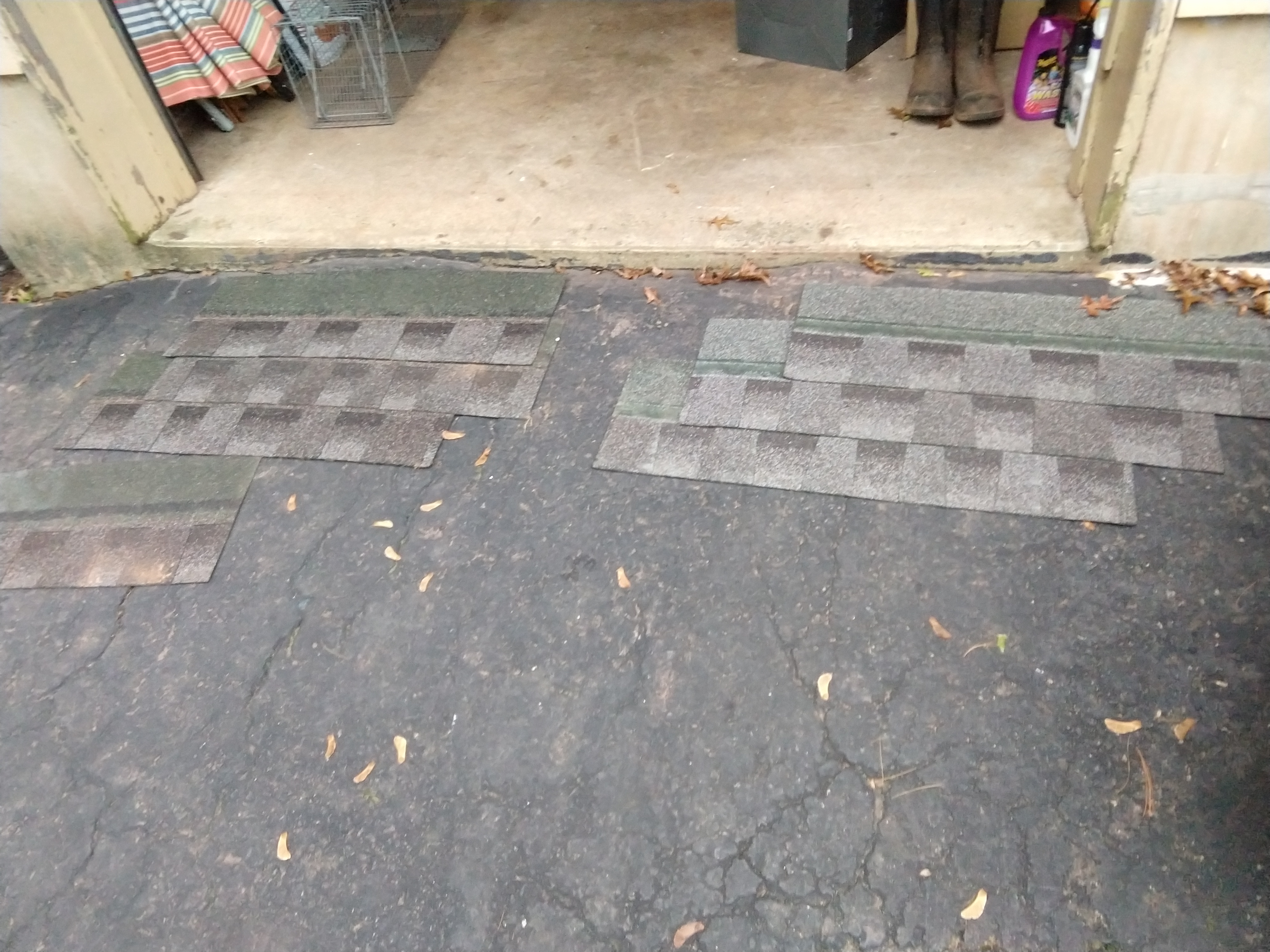 Image for GAF Shingle "Mission Brown" color?