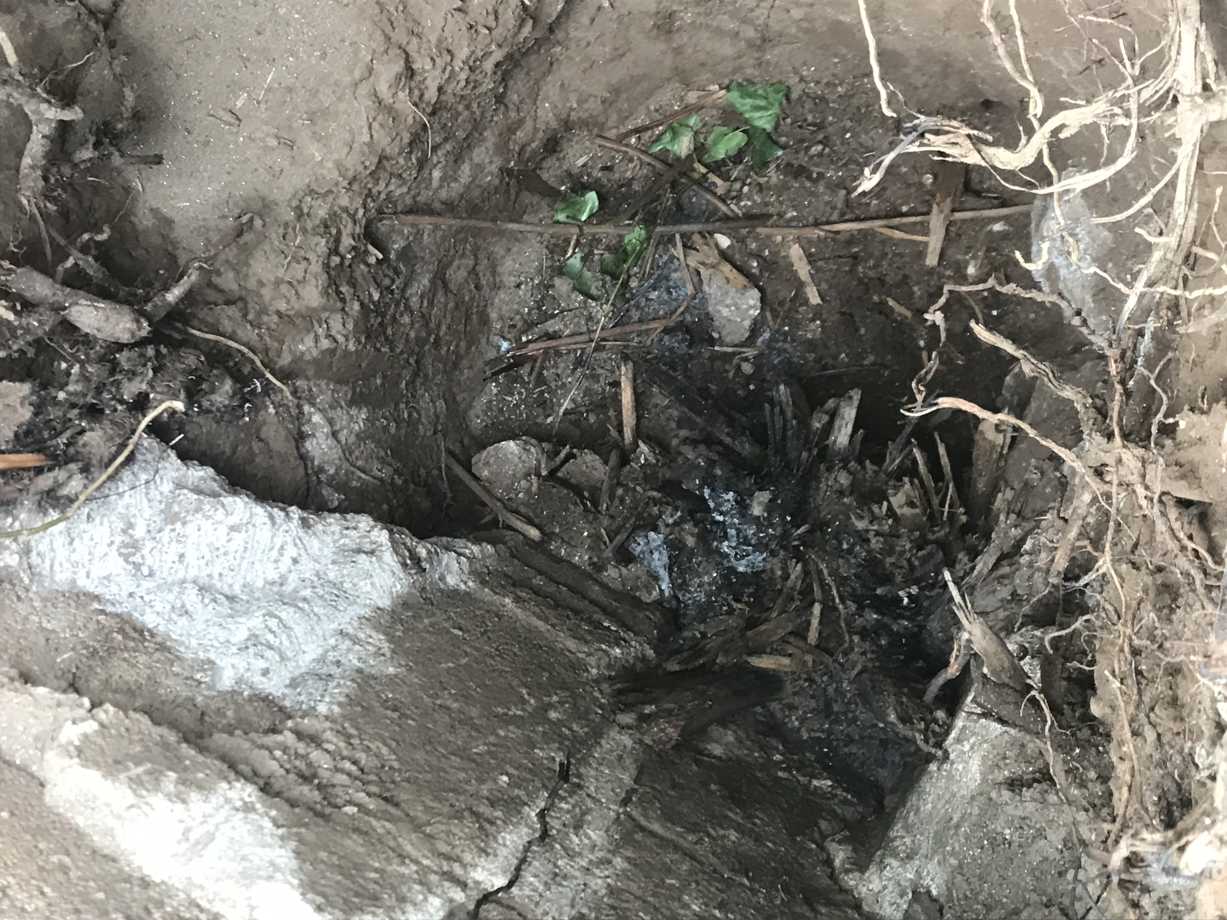 Image for How can I 'burn' an old fence post out?
