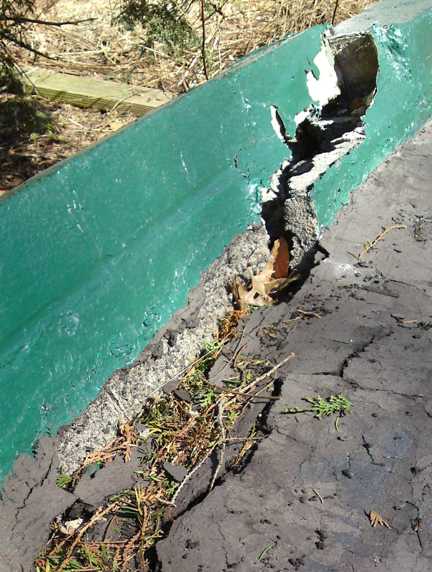 Image for How to repair Cinder Block Long driveway wall that has a break in it
