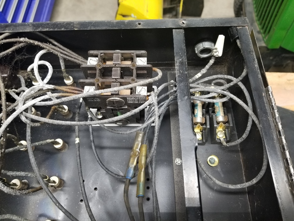 Image for Singer Hanging Electric Heater (2025 Update)
