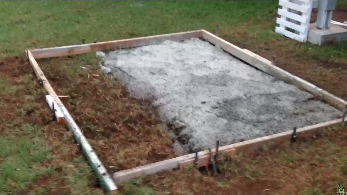 Image for Is this quality concrete work? Should I be concerned?