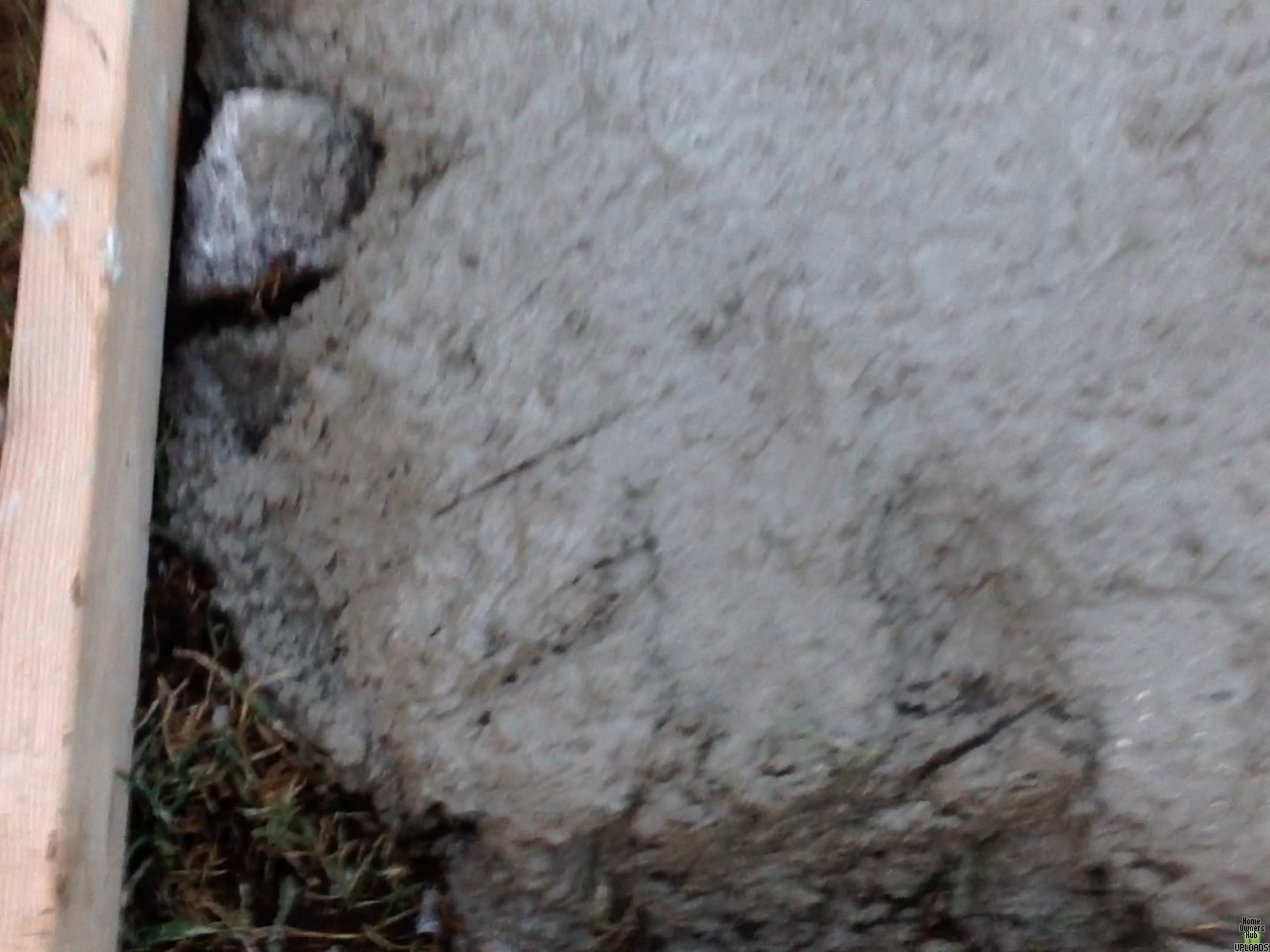 Image for Is this quality concrete work? Should I be concerned?